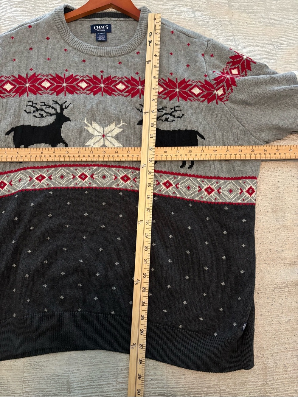 Chaps Men's Gray, Black & Red Reindeer Fair Isle Crewneck Sweater - Picture 4 of 4